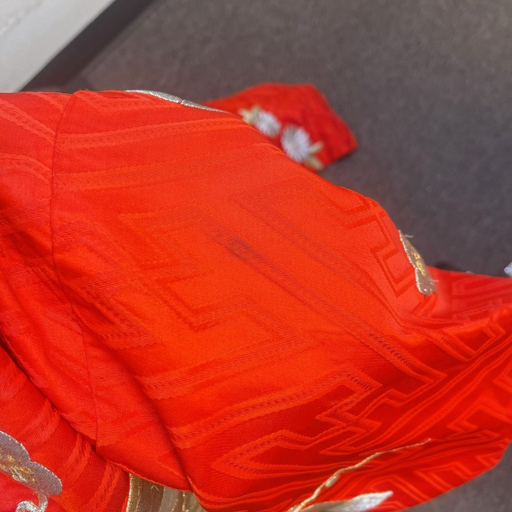 Uchikake Rare Japanese Wedding Red Silk Gold Silver Thread Embroidery Kimono - Picture 12 of 12